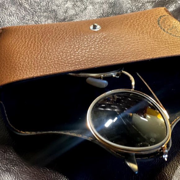 Sunglasses - Picture 1 of 3